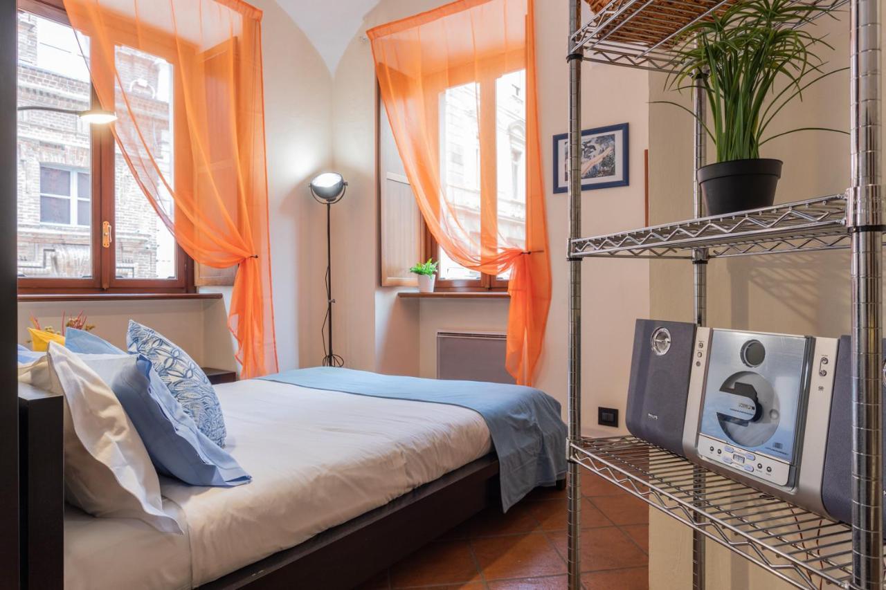 Turin Central Loft Carignano By Wonderful Italy Exteriör bild